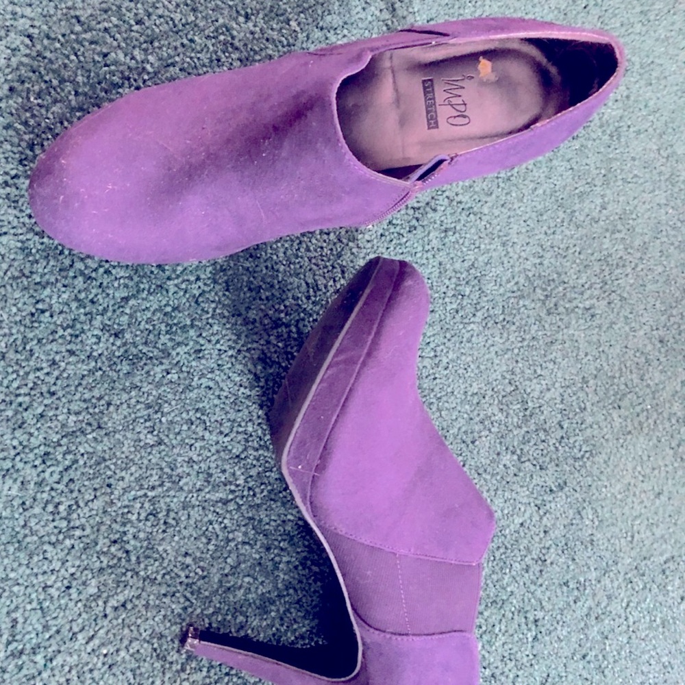 Purple suede high heeled bootie worn once